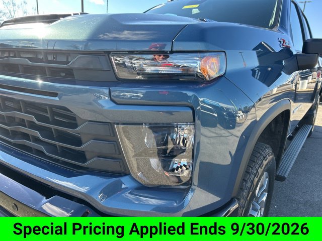 New 2026 Chevrolet Silverado 2500 Custom w/ Custom Value Package AWD/4WD image 10