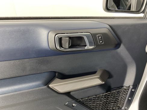Used 2023 Ford Bronco Outer Banks image 16