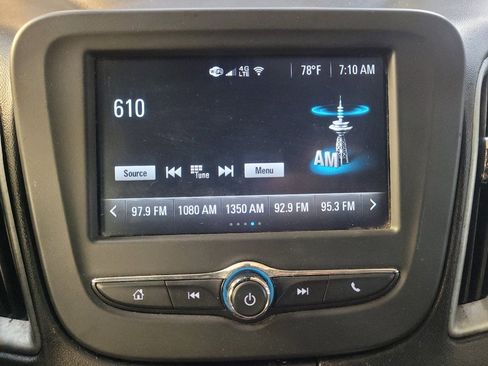 Used 2018 Chevrolet Malibu LS FWD image 25