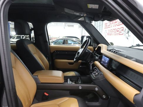 Used 2021 Land Rover Defender 110 X AWD/4WD image 25