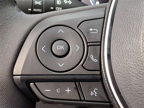 New 2025 Toyota RAV4 Limited image 19