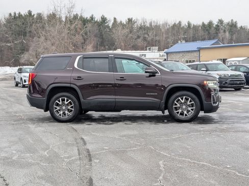 Used 2021 GMC Acadia SLE image 11