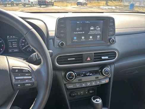 Certified 2021 Hyundai Kona Limited image 18