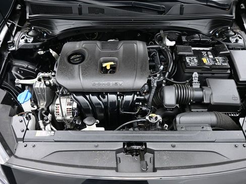 Used 2024 Kia Forte LXS w/ LXS Technology Package image 15