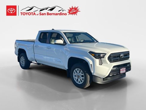 New 2025 Toyota Tacoma SR5 image 7