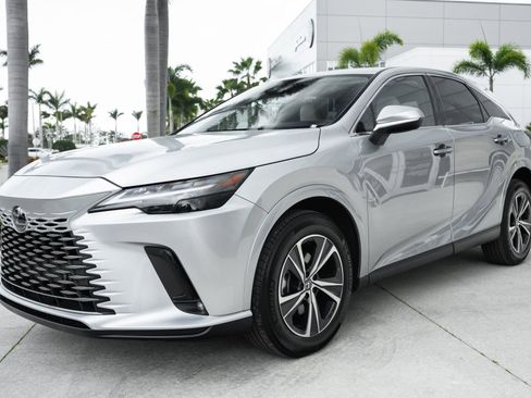 Used 2024 Lexus RX 350 FWD w/ Technology Package image 5