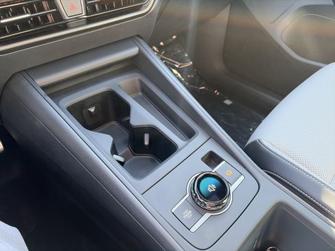 New 2026 Volkswagen Tiguan SE R-Line image 30