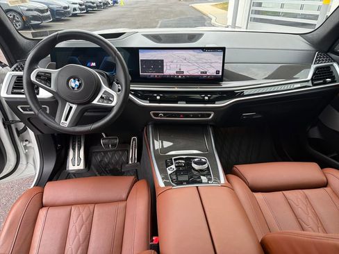 Certified 2024 BMW X7 M60i w/ Executive Package image 11