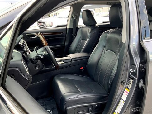 Used 2017 Lexus RX 350 FWD w/ Premium Package image 8
