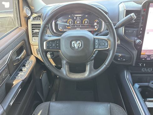Used 2025 RAM 2500 Limited image 12