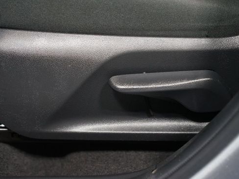 Certified 2022 Toyota RAV4 LE image 30