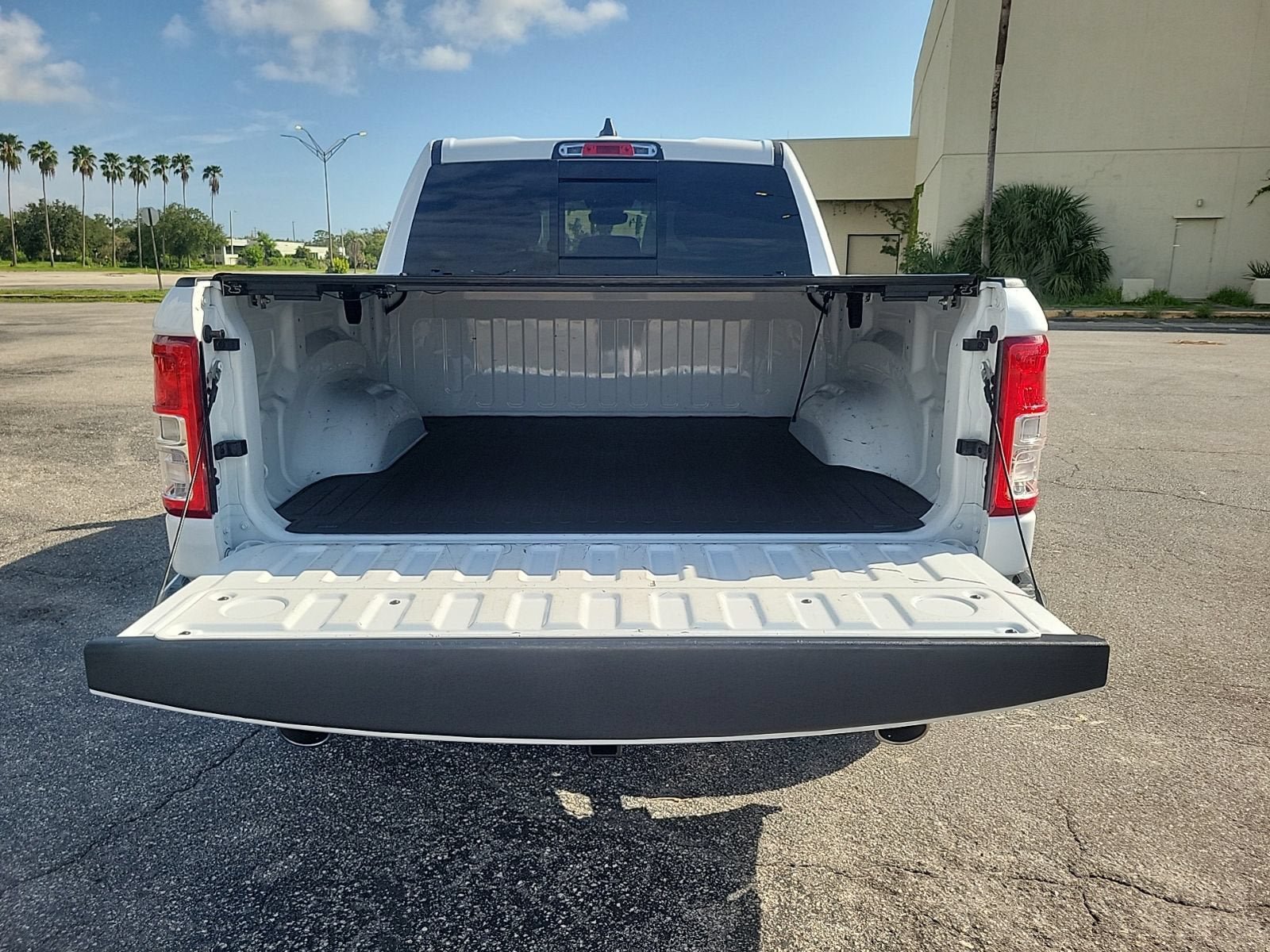 Used 2022 RAM 1500 Big Horn w/ Trailer Tow Group AWD/4WD image 10