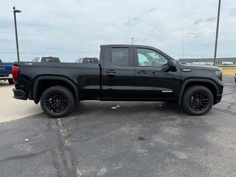 Used 2023 GMC Sierra 1500 Elevation AWD/4WD image 9