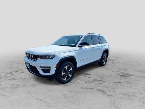 Certified 2024 Jeep Grand Cherokee Limited 4xe AWD/4WD image 4