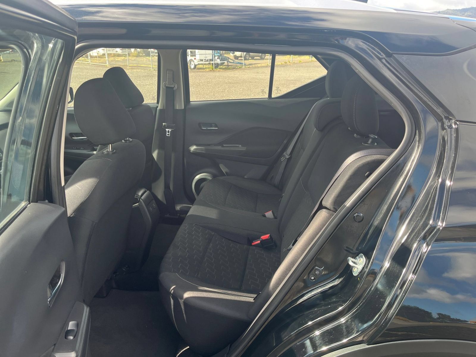 Used 2024 Nissan Kicks SV FWD image 20