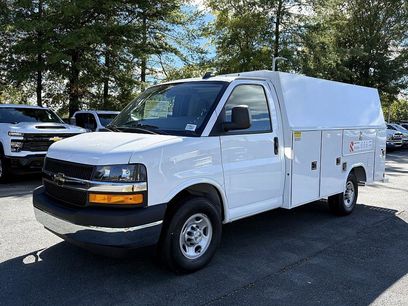 New 2025 Chevrolet Express 3500 w/ Power Convenience Package