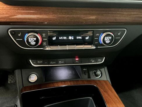 Used 2022 Audi Q5 2.0T Premium Plus w/ Premium Plus Package image 33