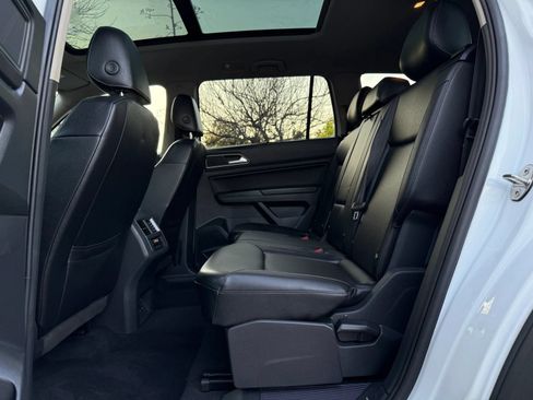 Used 2018 Volkswagen Atlas SEL AWD/4WD image 50