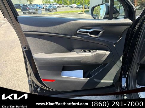 New 2026 Kia Sportage LX w/ LX Convenience Package AWD/4WD image 27