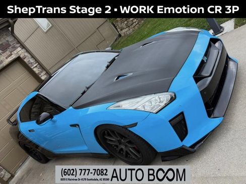 Used 2017 Nissan GT-R Premium AWD/4WD image 1