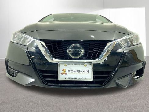 Used 2022 Nissan Versa SV image 24