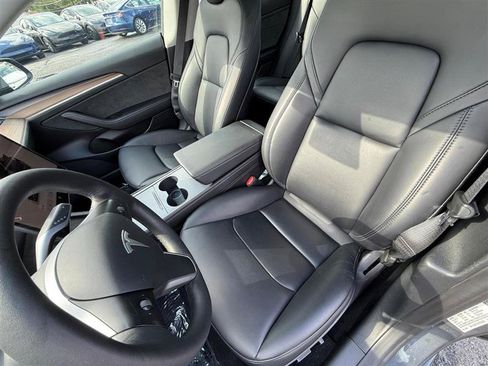 Used 2023 Tesla Model 3 Standard Range RWD image 11