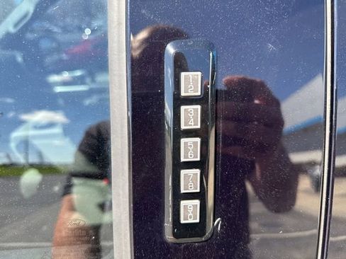 Used 2016 Ford F150 XLT w/ Equipment Group 301A Mid image 15