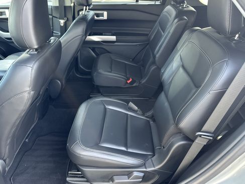Used 2024 Ford Explorer XLT w/ Equipment Group 202A image 22