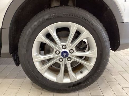 Used 2017 Ford Escape SE image 22