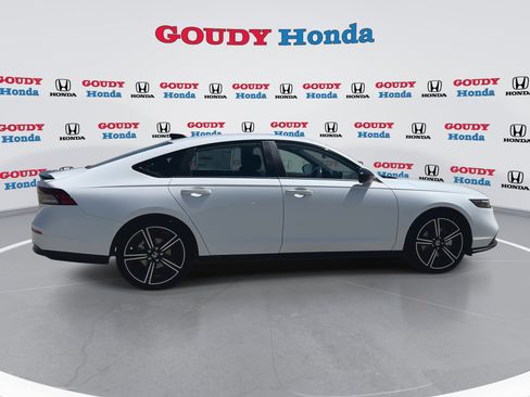 New 2026 Honda Accord Sport image 9