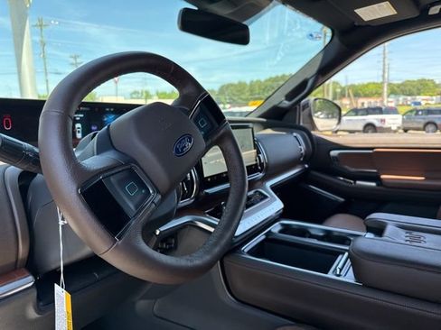 New 2026 Ford Expedition King Ranch AWD/4WD image 28