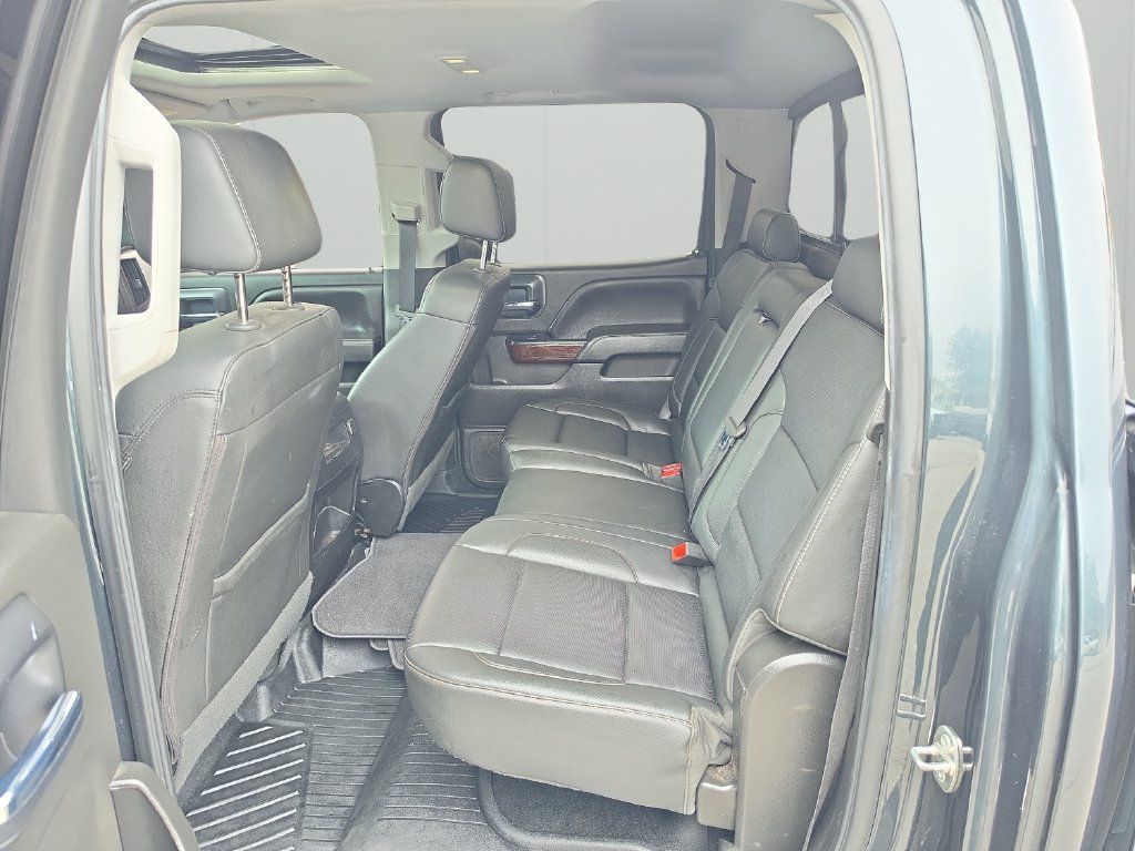 Used 2018 GMC Sierra 1500 SLT AWD/4WD image 17