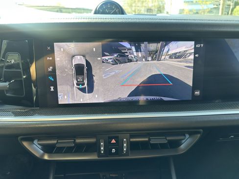 Used 2024 Porsche Cayenne S w/ Premium Package Plus (PP1) image 27