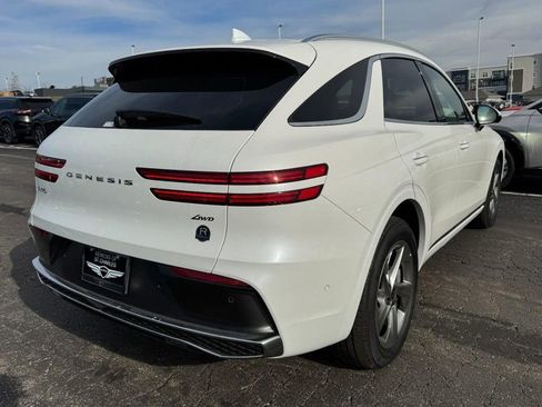 New 2026 Genesis GV70 2.5T Advanced image 3