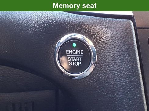 Used 2019 Ford Edge Titanium w/ Equipment Group 301A image 31