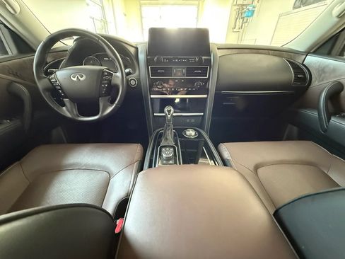 Used 2024 INFINITI QX80 Premium Select w/ Cargo Package AWD/4WD image 11
