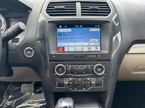 Certified 2018 Ford Explorer XLT w/ Equipment Group 202A image 25