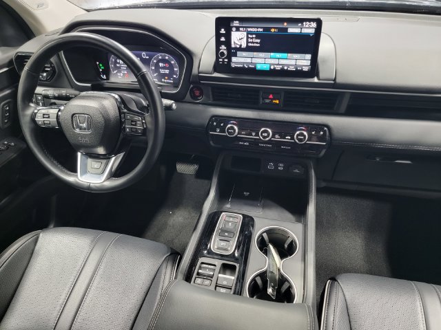 Certified 2024 Honda Pilot Elite image 28