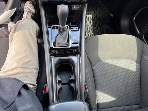 Used 2024 Jeep Compass Sport image 21