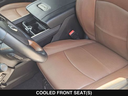 Used 2023 RAM 2500 Limited AWD/4WD image 16