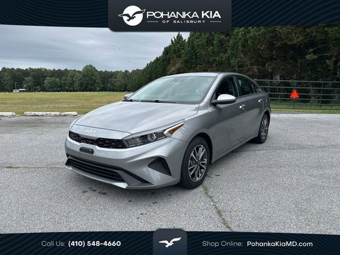 Used 2023 Kia Forte LXS FWD image 1
