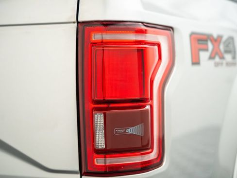 Used 2015 Ford F150 Lariat w/ Equipment Group 501A Mid AWD/4WD image 8