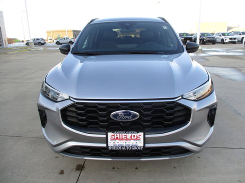 Used 2023 Ford Escape ST-Line w/ Tech Pack #1 image 10