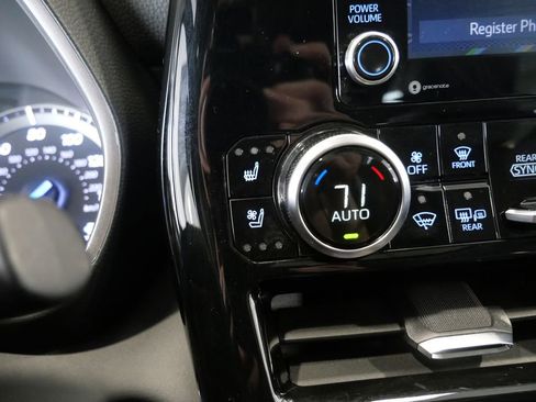 Used 2022 Toyota Highlander Limited AWD/4WD image 33