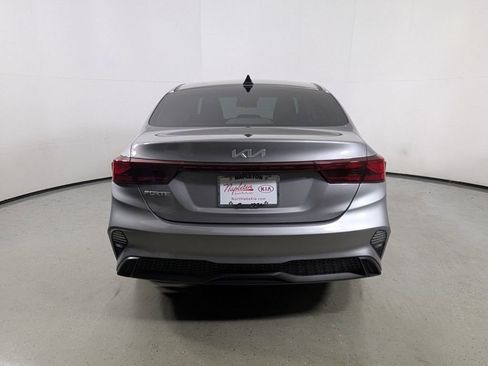 Used 2024 Kia Forte LXS image 6