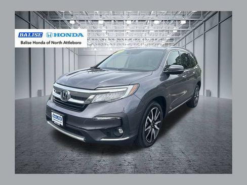 Used 2021 Honda Pilot Touring image 1