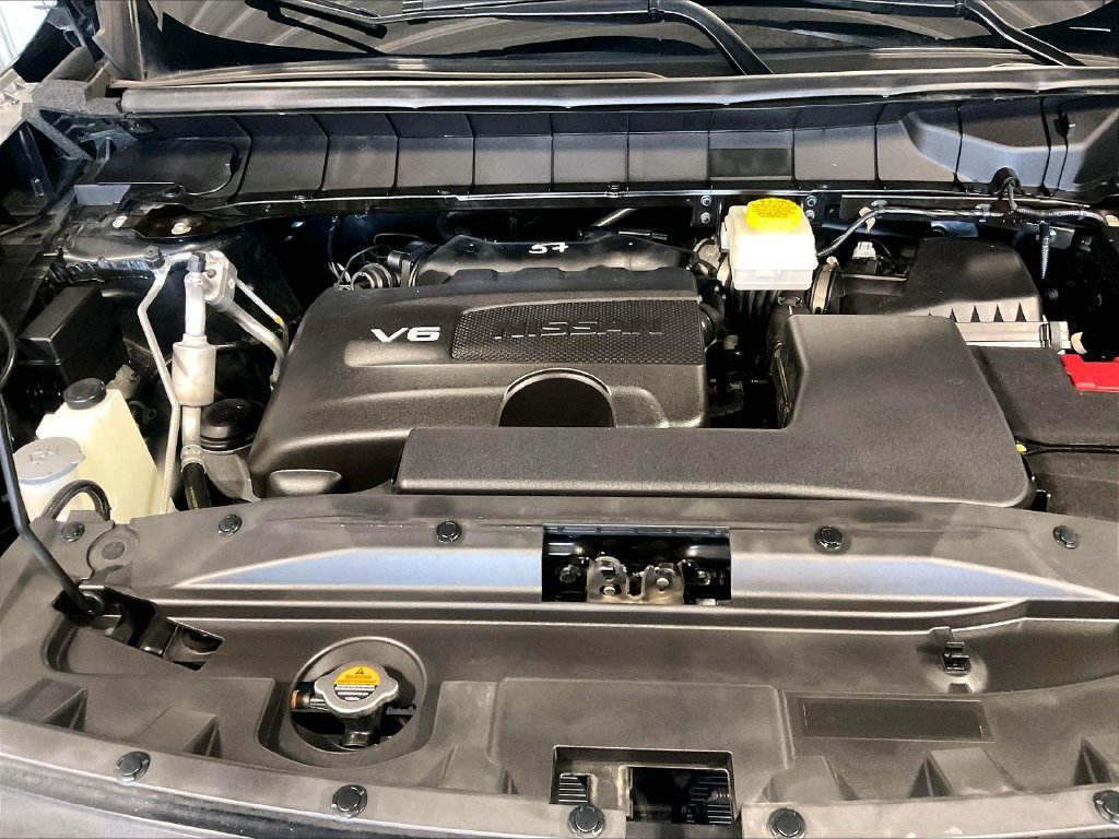 Used 2024 Nissan Pathfinder SL AWD/4WD image 34