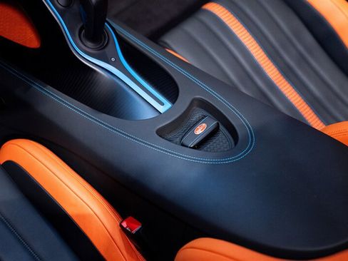 Used 2025 Bugatti Mistral AWD/4WD image 23