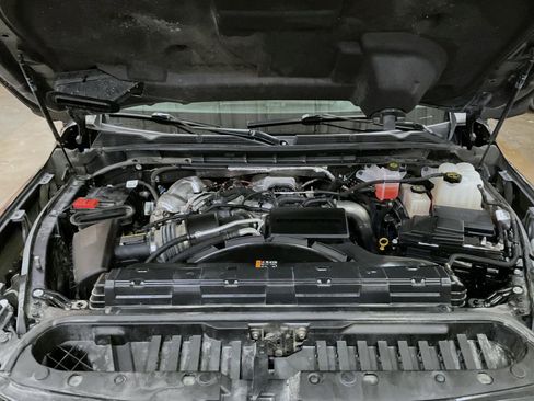 Used 2024 GMC Sierra 2500 AT4 w/ Technology Package image 24