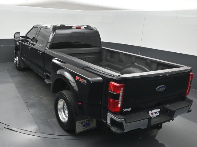 Used 2025 Ford F350 Lariat w/ Lariat Ultimate Package AWD/4WD image 40